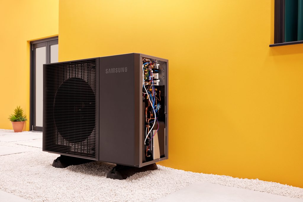 Термопомпа въздух вода Samsung тип EHS Mono R290
